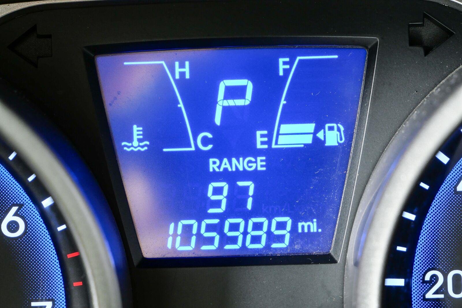 Used 2014 Laguna Blue Metallic Hyundai SE image 8