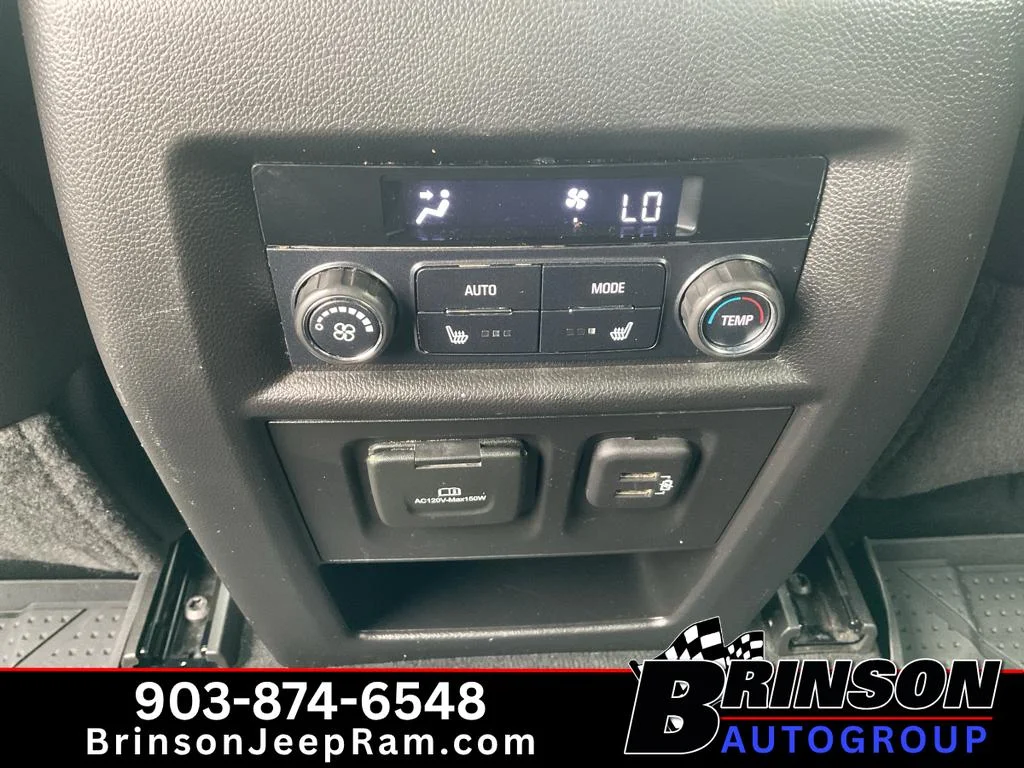 Used 2022 Summit White Chevrolet Premier image 20