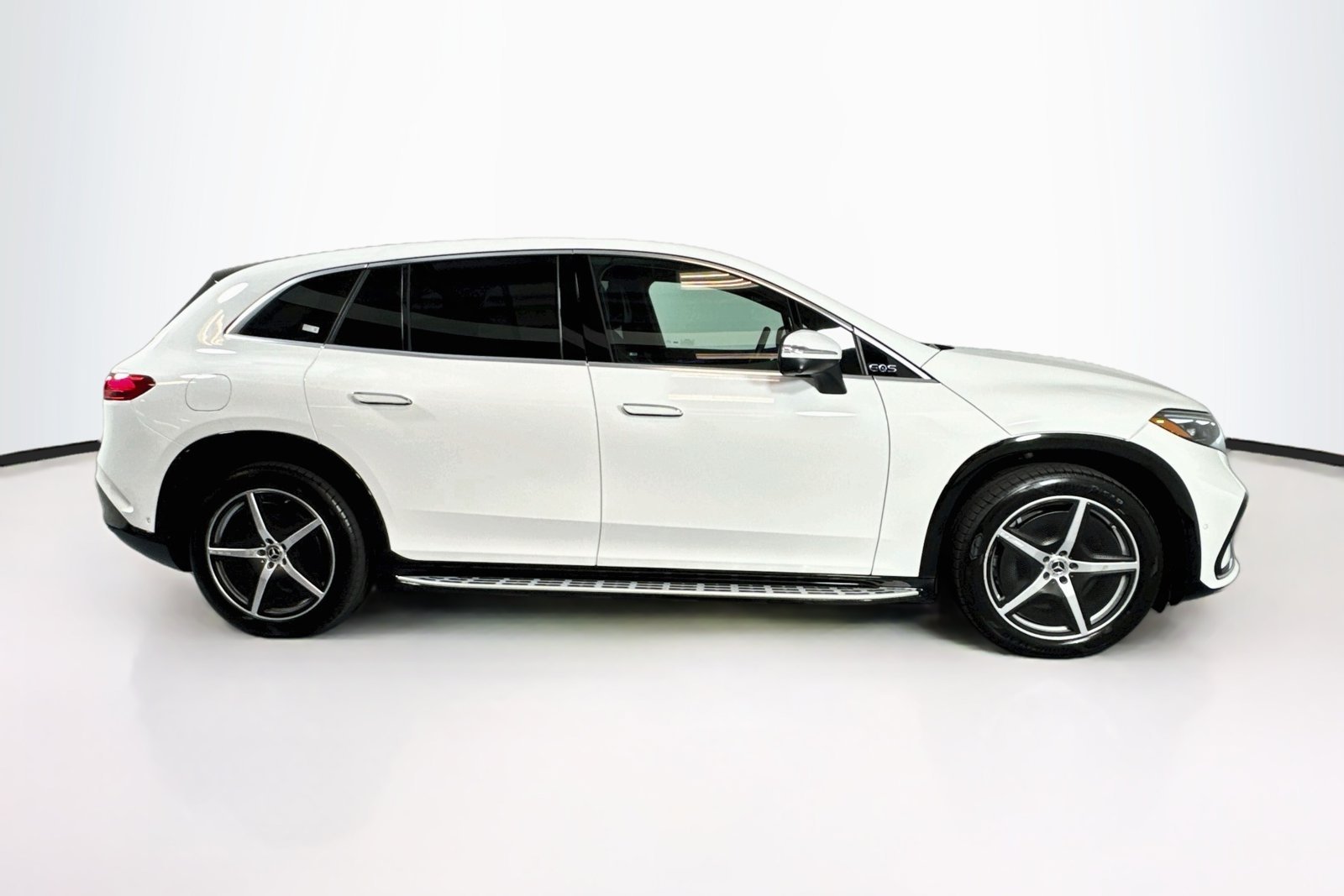 Certified Used 2023 Polar White Mercedes-Benz EQS 580 image 4