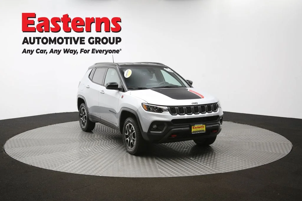 Used 2024 Silver Jeep Trailhawk image 48