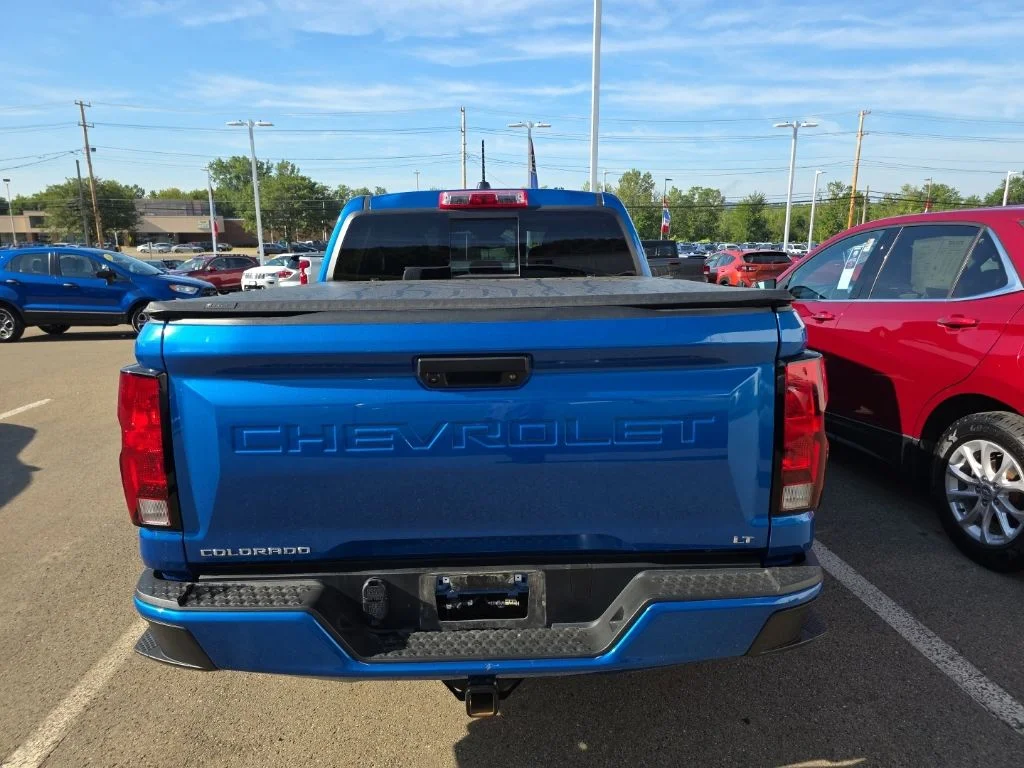 Used 2024 Blue Chevrolet LT image 9