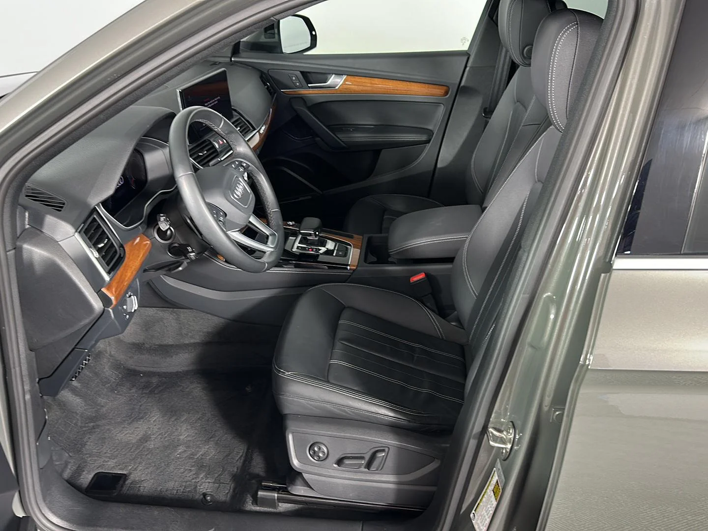 Used 2023 Chronos Gray Metallic Audi S line Premium Plus image 16