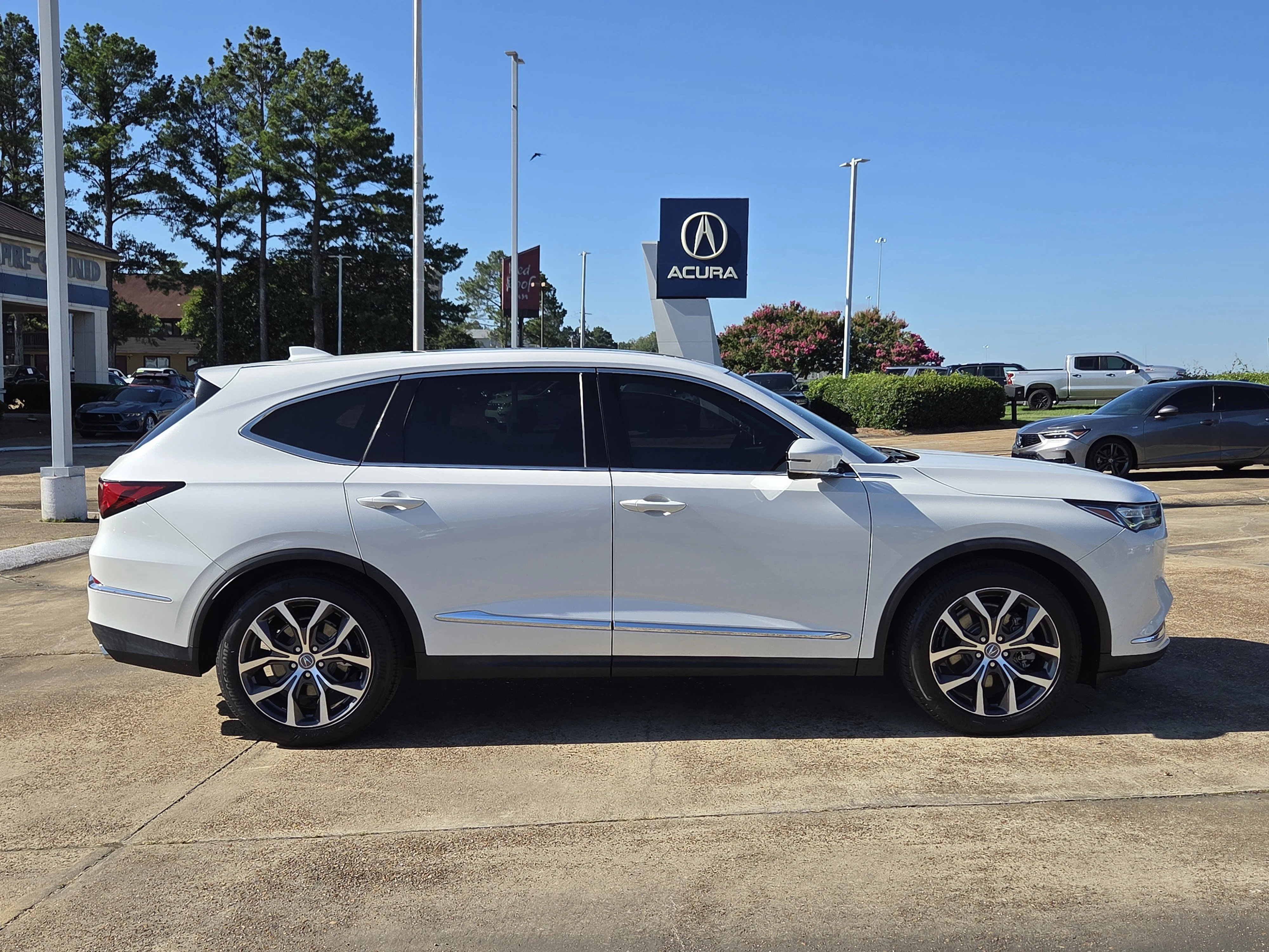 Certified Used 2022 Platinum White Pearl Acura TECH image 32