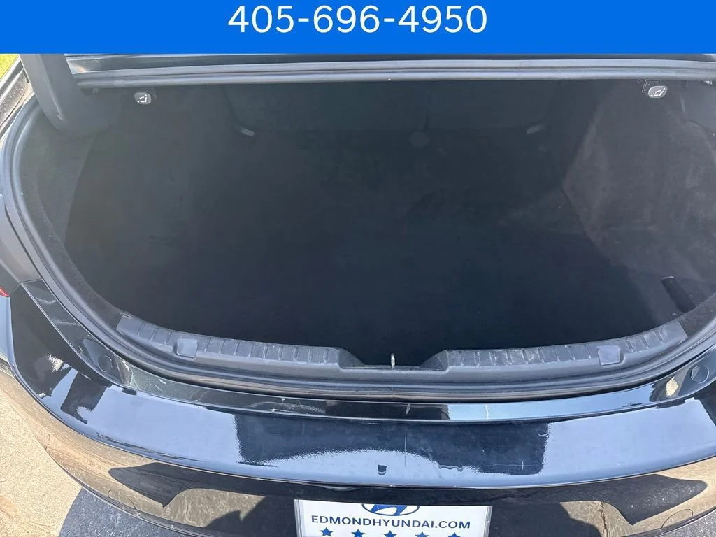 Pre-Owned 2025 Mazda3 Sedan 2.5 S Preferred