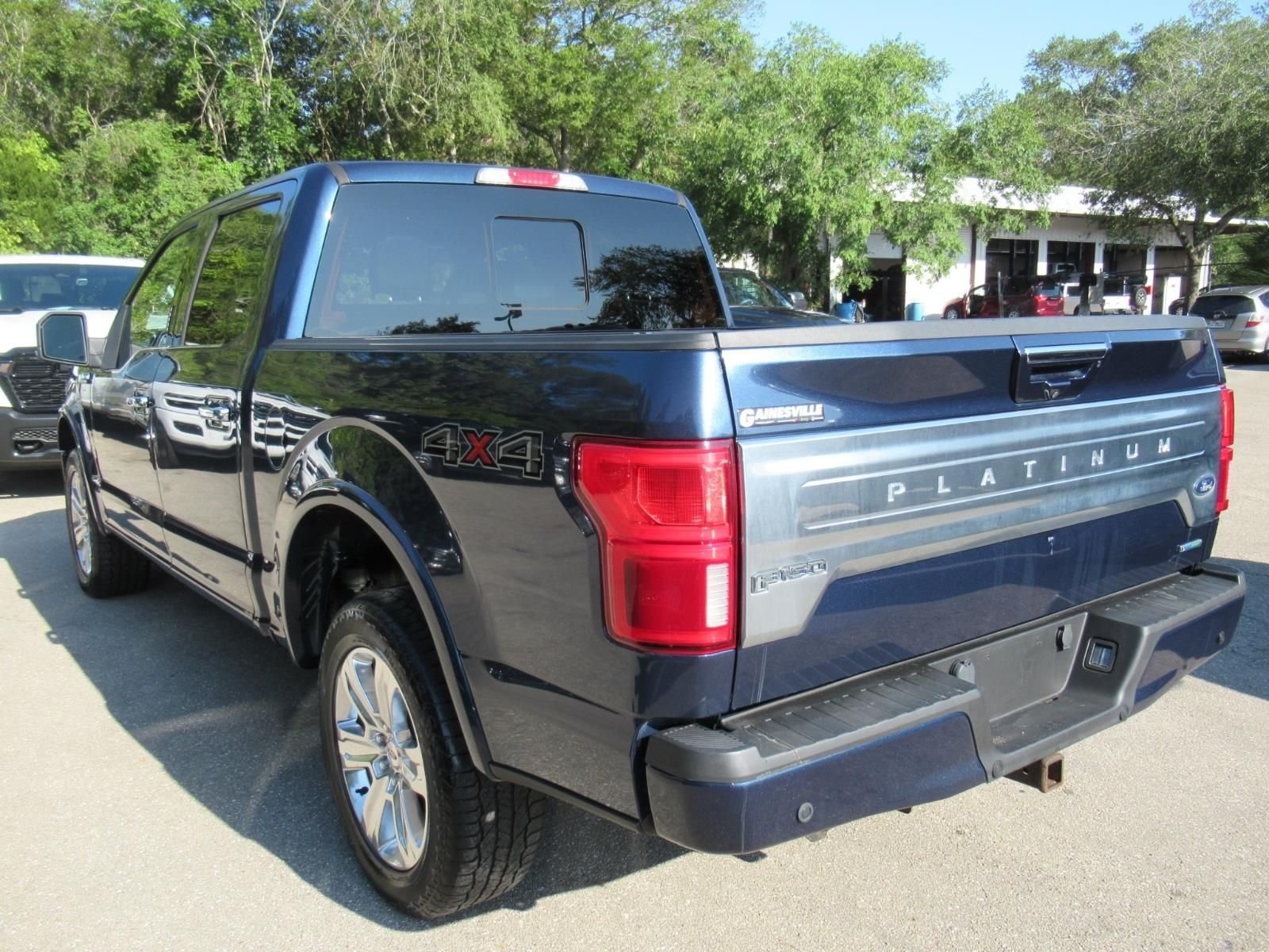 Used 2020 Blue Ford Platinum image 5