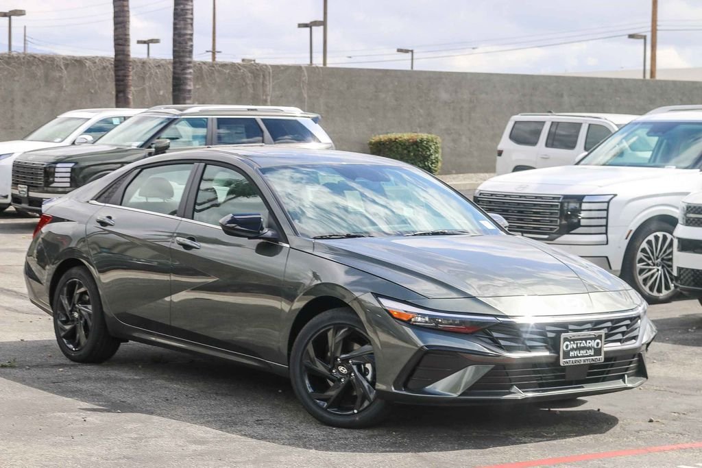 New 2026 Gray Hyundai SEL Sport image 2