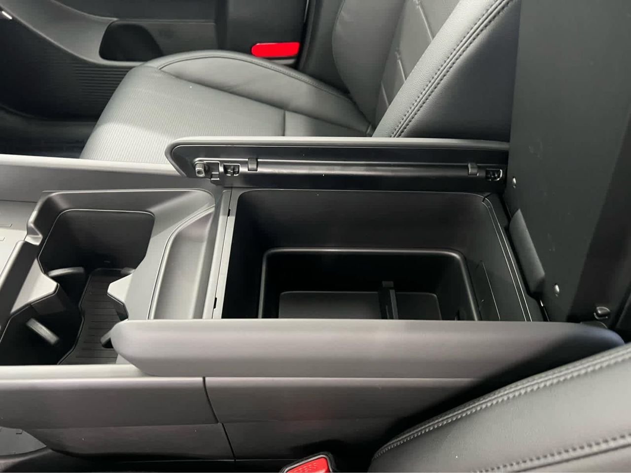 New 2026 Ecotronic Gray Hyundai Limited AWD image 20