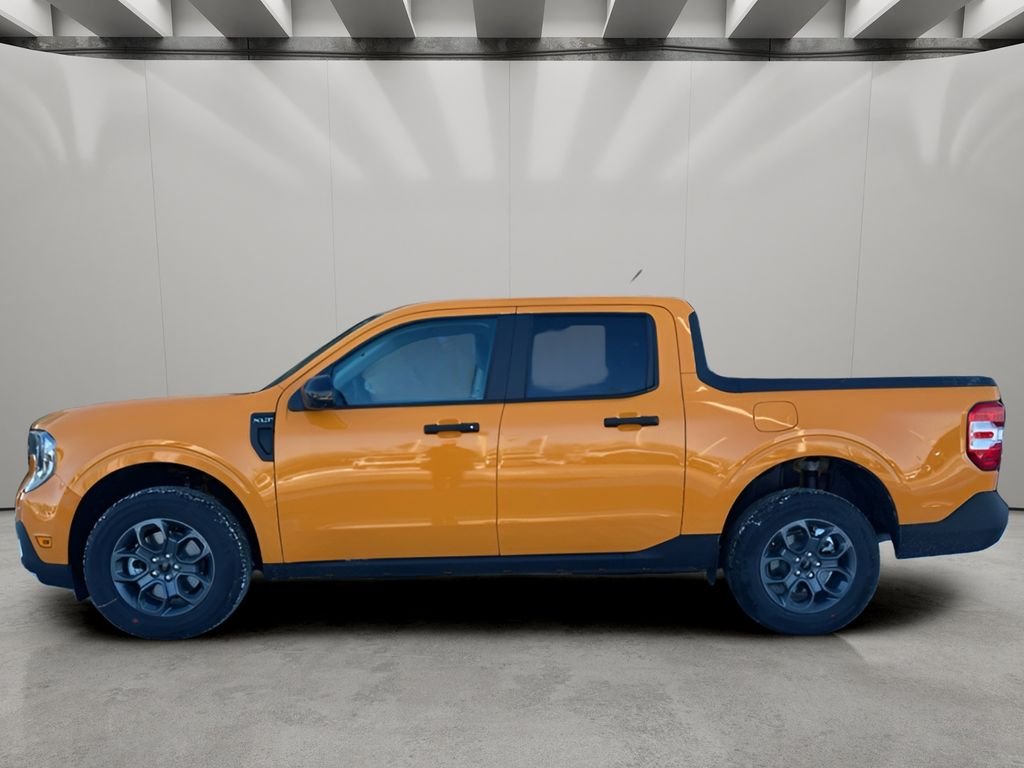 New 2026 Orange Fury Metallic Tri-Coat Ford XLT image 2