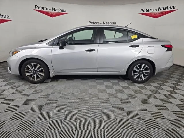 Used 2025 Silver Nissan 1.6 S image 3