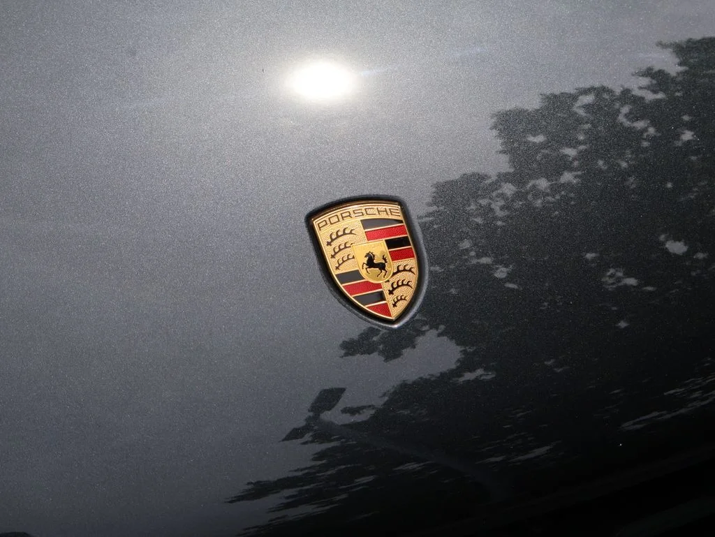 Used 2023  Porsche S image 13