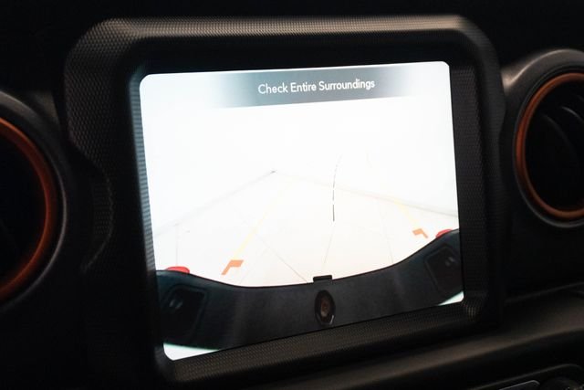 Used 2023 White Jeep Mojave image 18