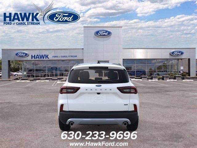 New 2025 Star White Metallic Tri-coat Ford Plug-in Hybrid image 5