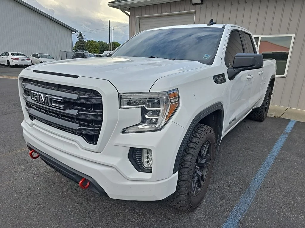 Used 2019 White GMC Elevation image 2