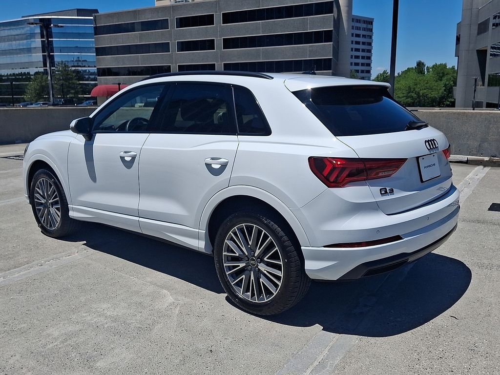 Used 2024 Glacier White Audi Premium image 3