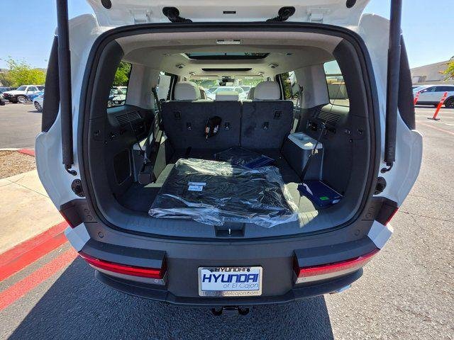 2025 Hyundai Santa Fe Limited - Photo 13