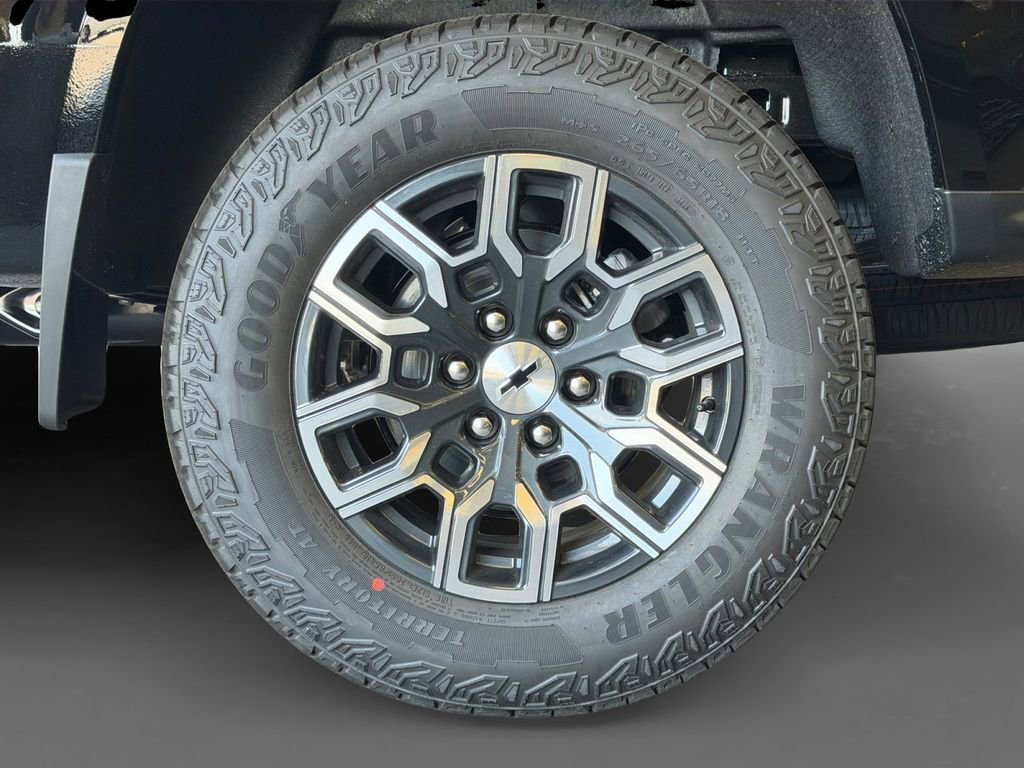New 2026 Black Chevrolet Z71 image 16