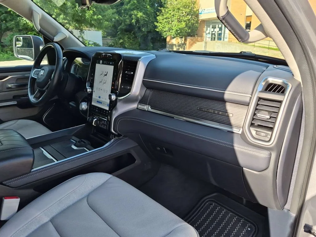 Used 2024 Silver Ram Limited image 30