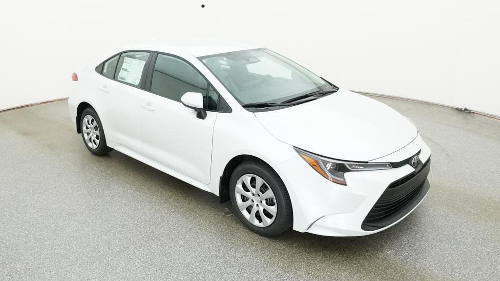 New 2027 Wind Chill Pearl Toyota LE image 10