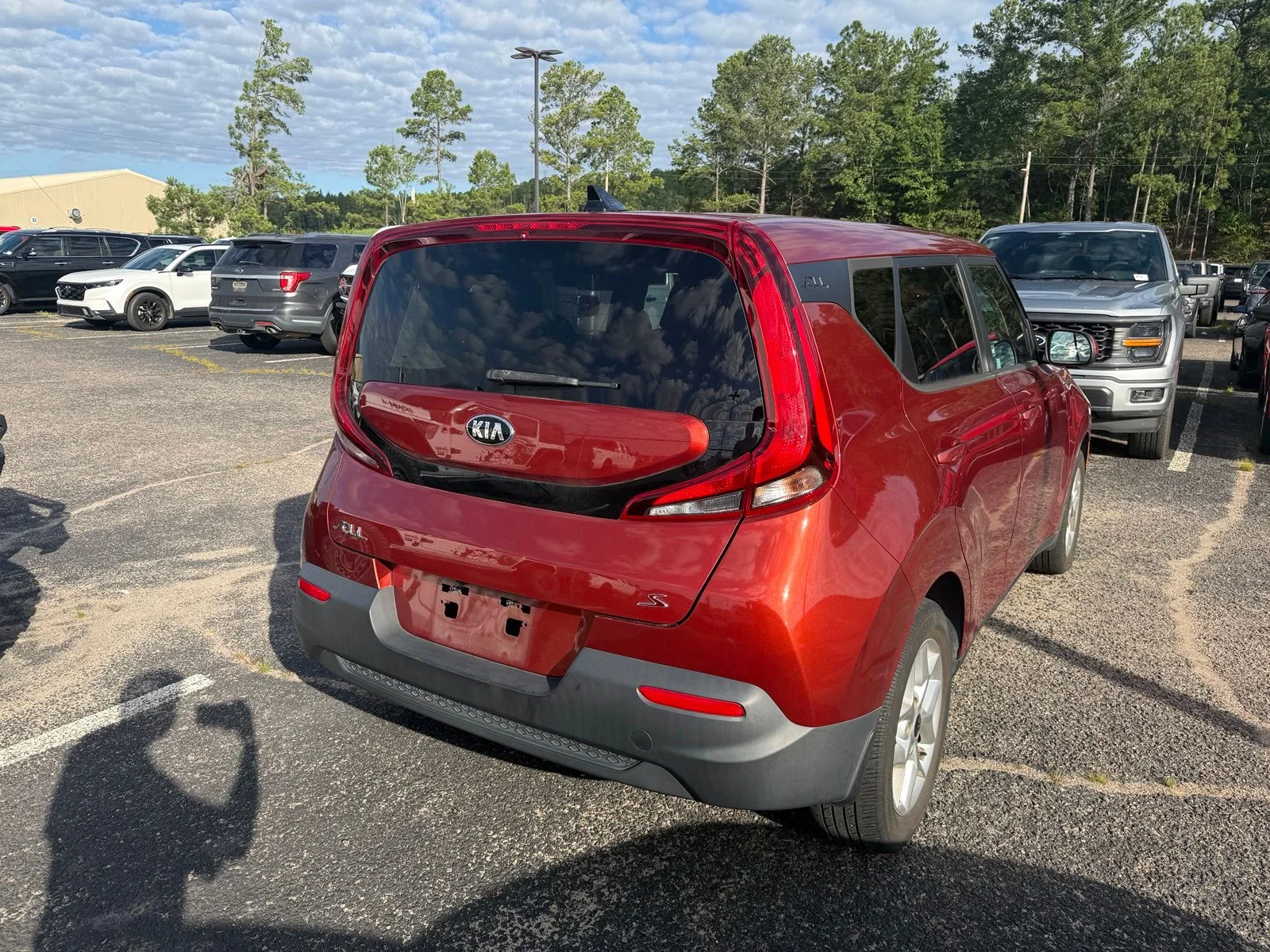 Used 2021 Orange Kia S image 6