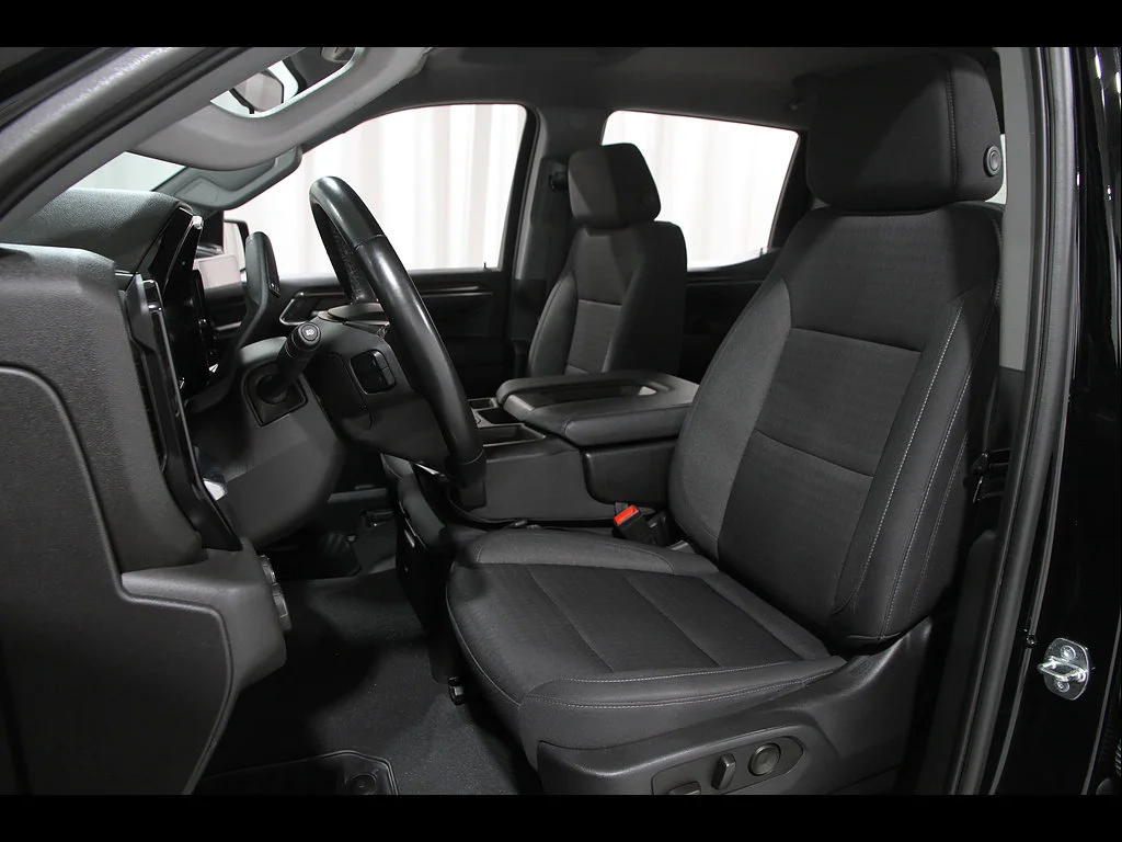 Certified Used 2023 Black Chevrolet LT (2FL) image 5