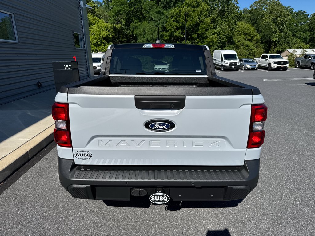 New 2026 Space White Metallic Ford XLT image 11