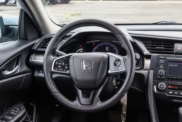 Used 2020  Honda LX image 17