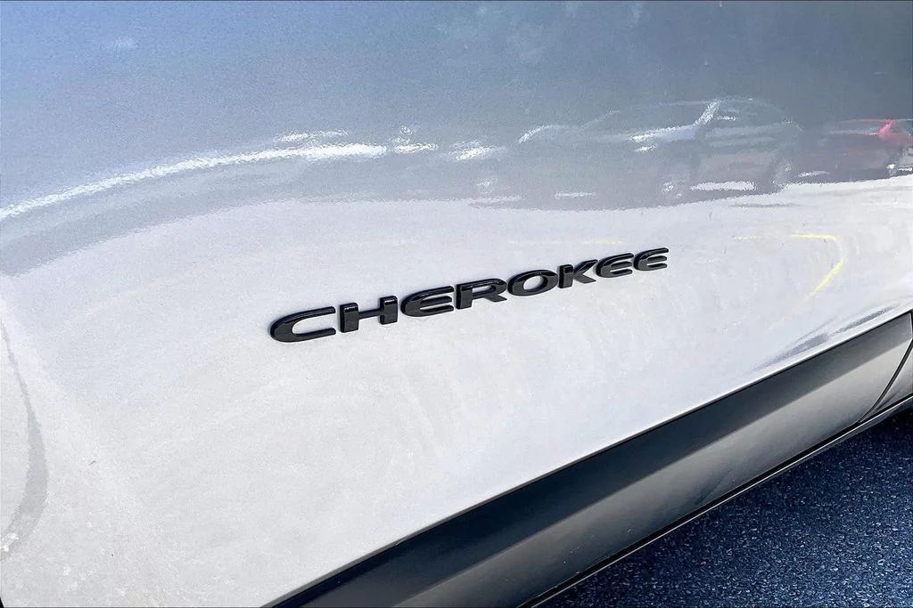 Certified Used 2017 Silver Jeep Sport image 24