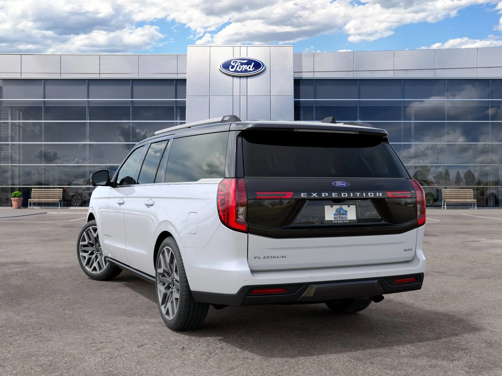 New 2027 Star White Metallic Tri-Coat Ford Platinum image 33