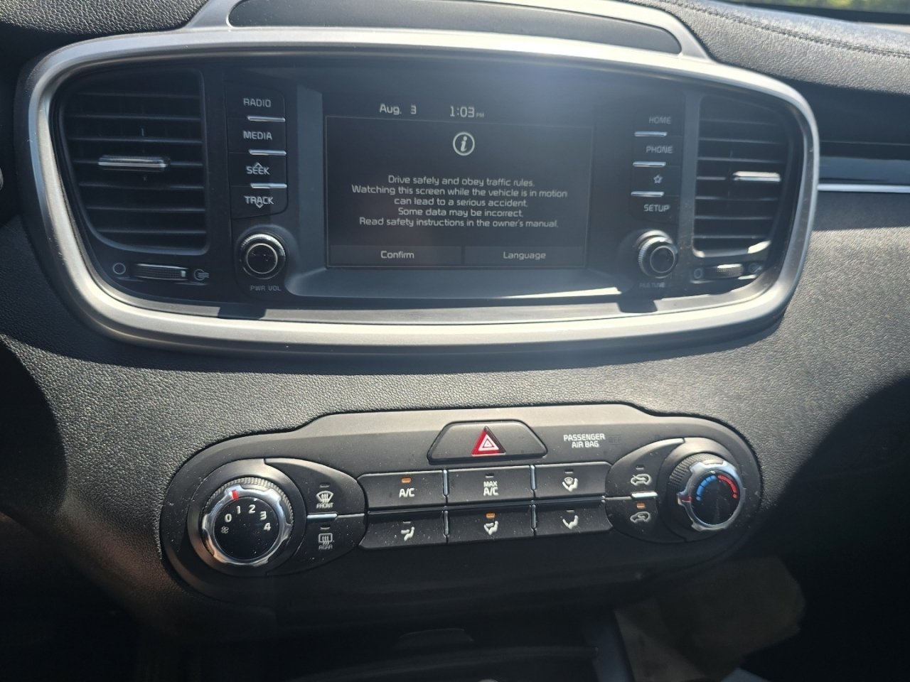 Used 2020 Silver Kia L image 19