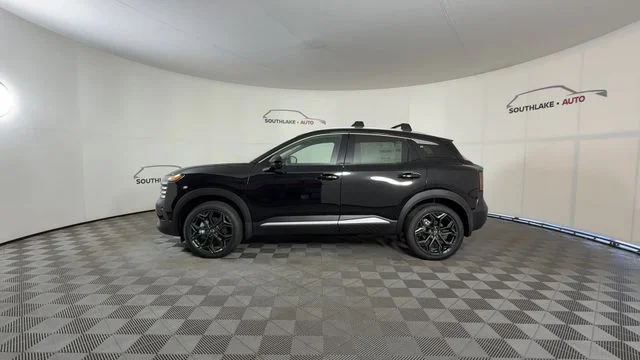 New 2026 Super Black Nissan SR image 5