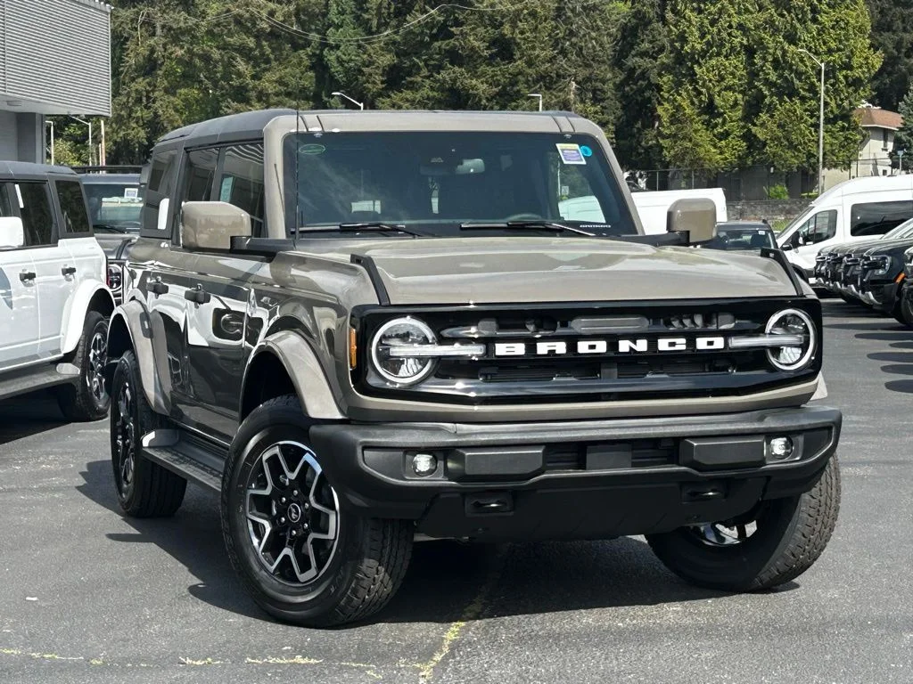 2026 Ford Bronco Outer Banks 4x4's photo