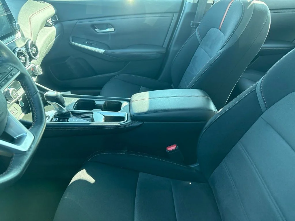 Used 2021 Blue Nissan SR image 11
