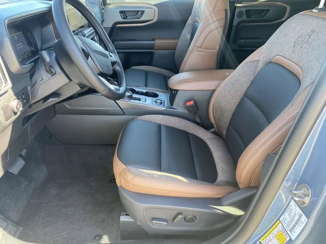 New 2026 Azure Gray Metallic Tri-Coat Ford Outer Banks® image 13