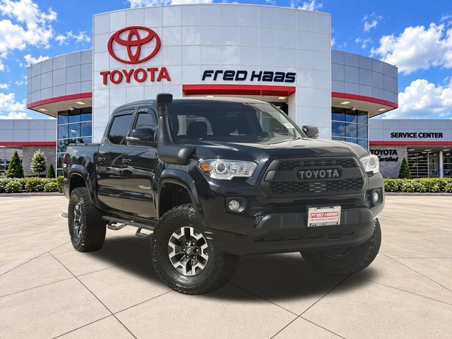 2022 Toyota Tacoma 2WD SR5