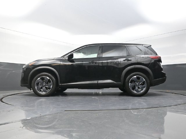 Used 2025 Black Nissan SV image 34
