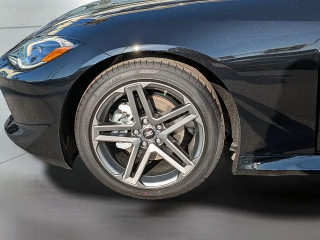 New 2027 Black Diamond Pearl Nissan Sport image 39