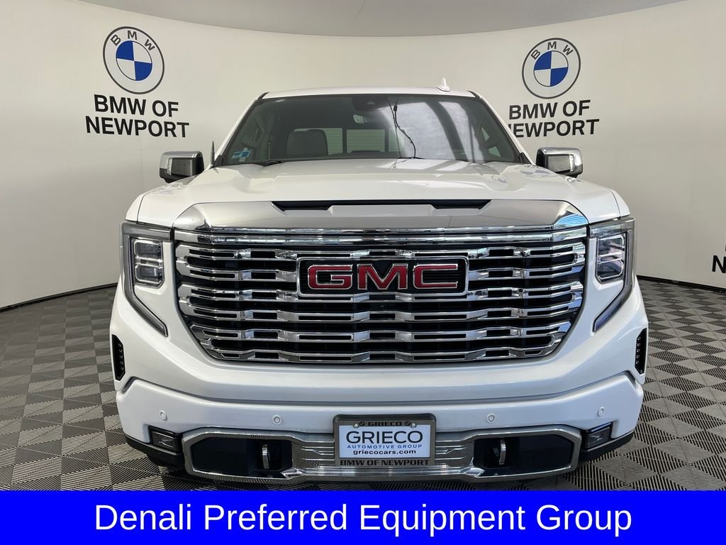 Used 2023 White GMC Denali image 7