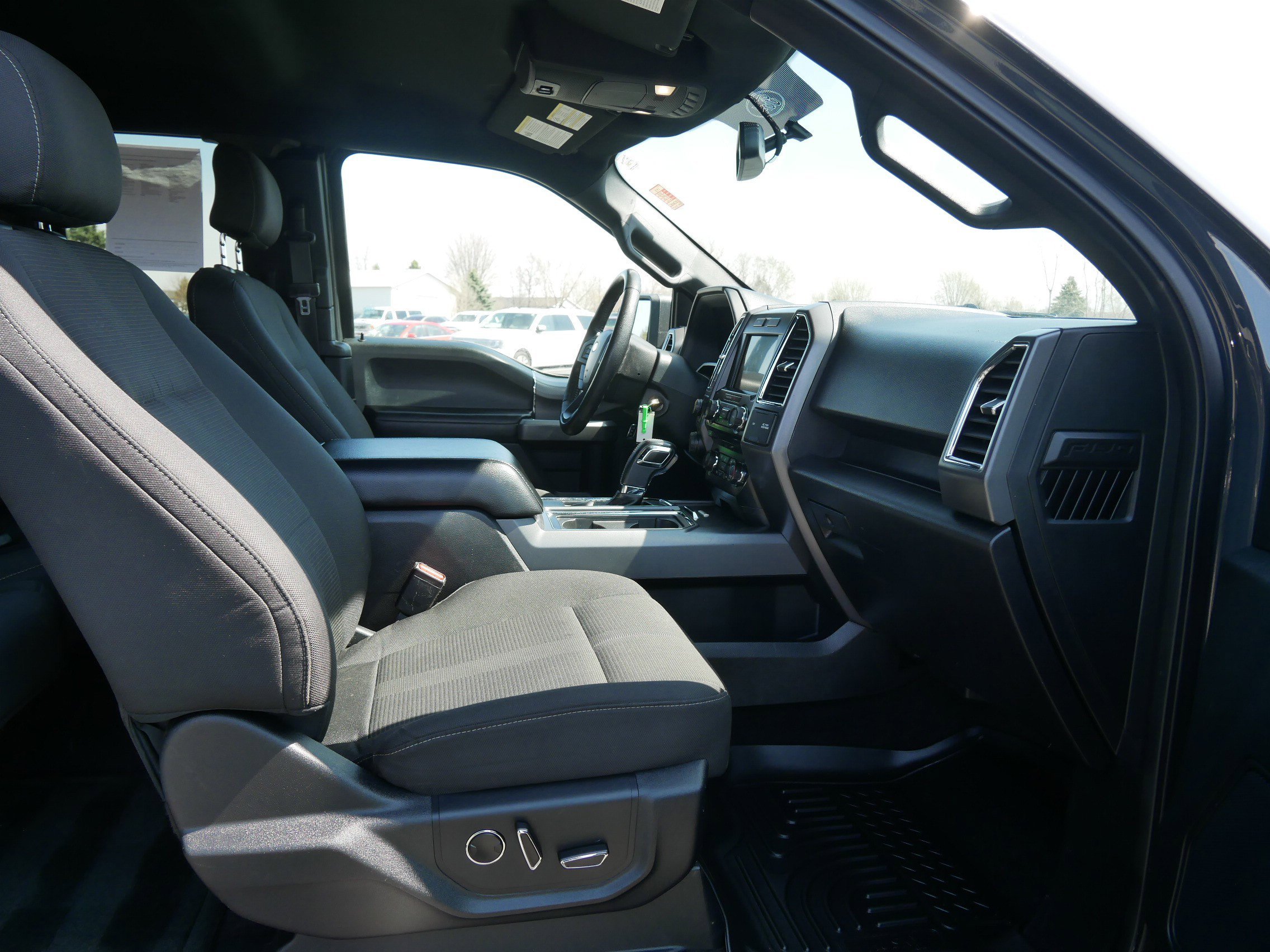Used 2016 Gray Ford XLT image 14