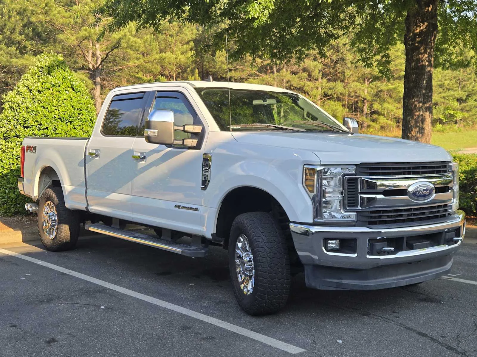 2019 Ford F-250 XL 4x4 Crew Cab 8' Box's photo