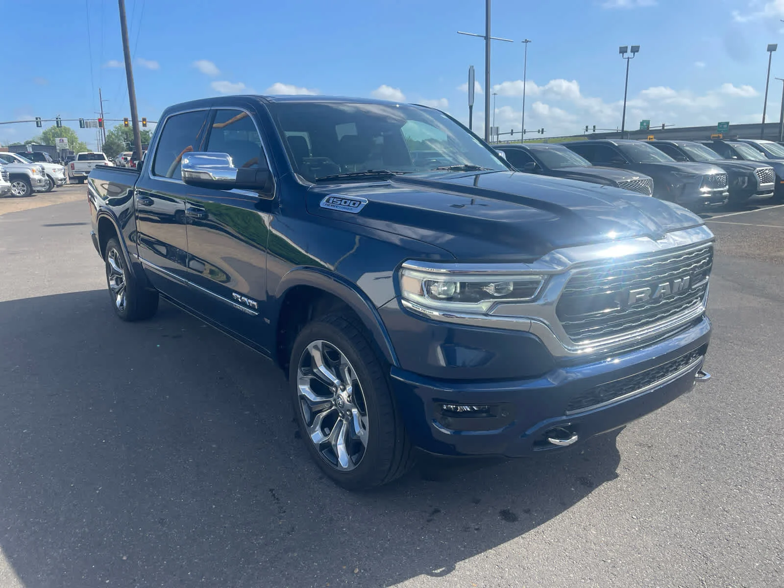 2024 RAM 1500 Limited 4x4 Crew Cab 5'7's photo