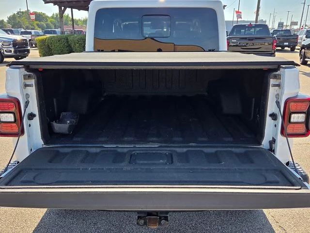 Used 2020 White Jeep Rubicon image 12