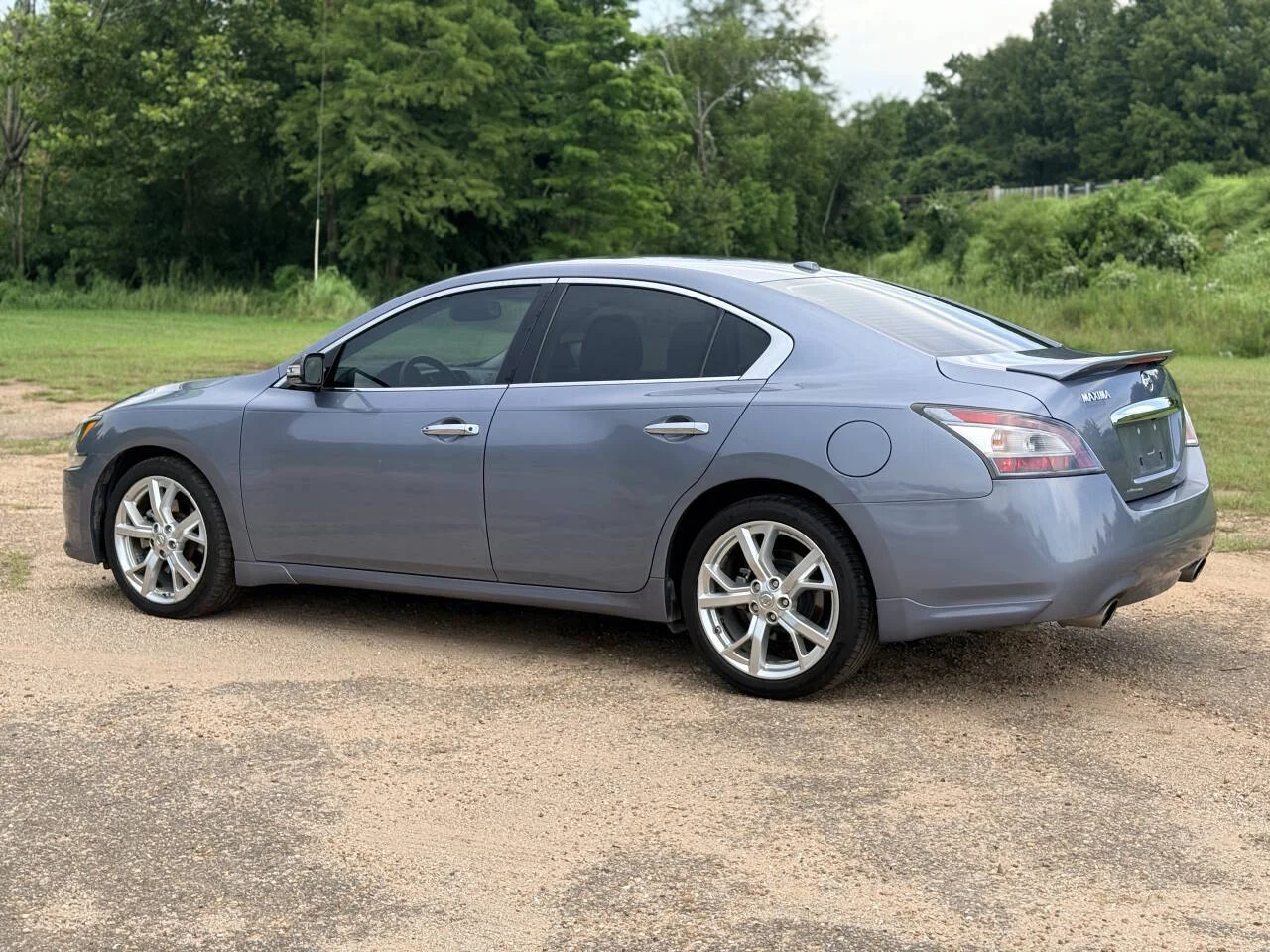 Used 2012 Other Nissan 3.5 SV 4dr Sedan image 3