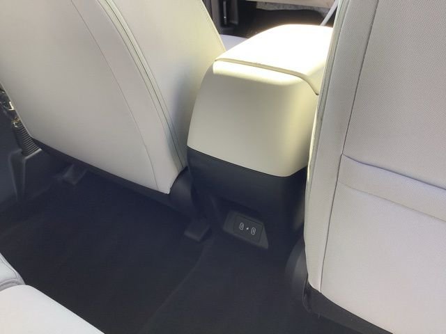 2025 Hyundai Tucson SE - Photo 23