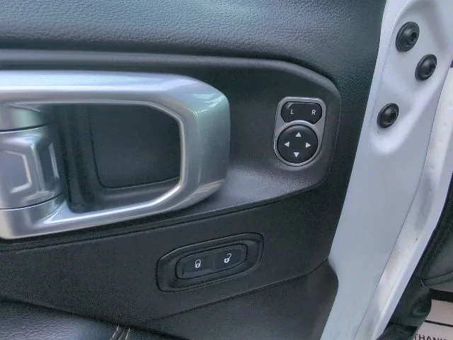 Used 2023 White Jeep High Altitude 4xe image 11