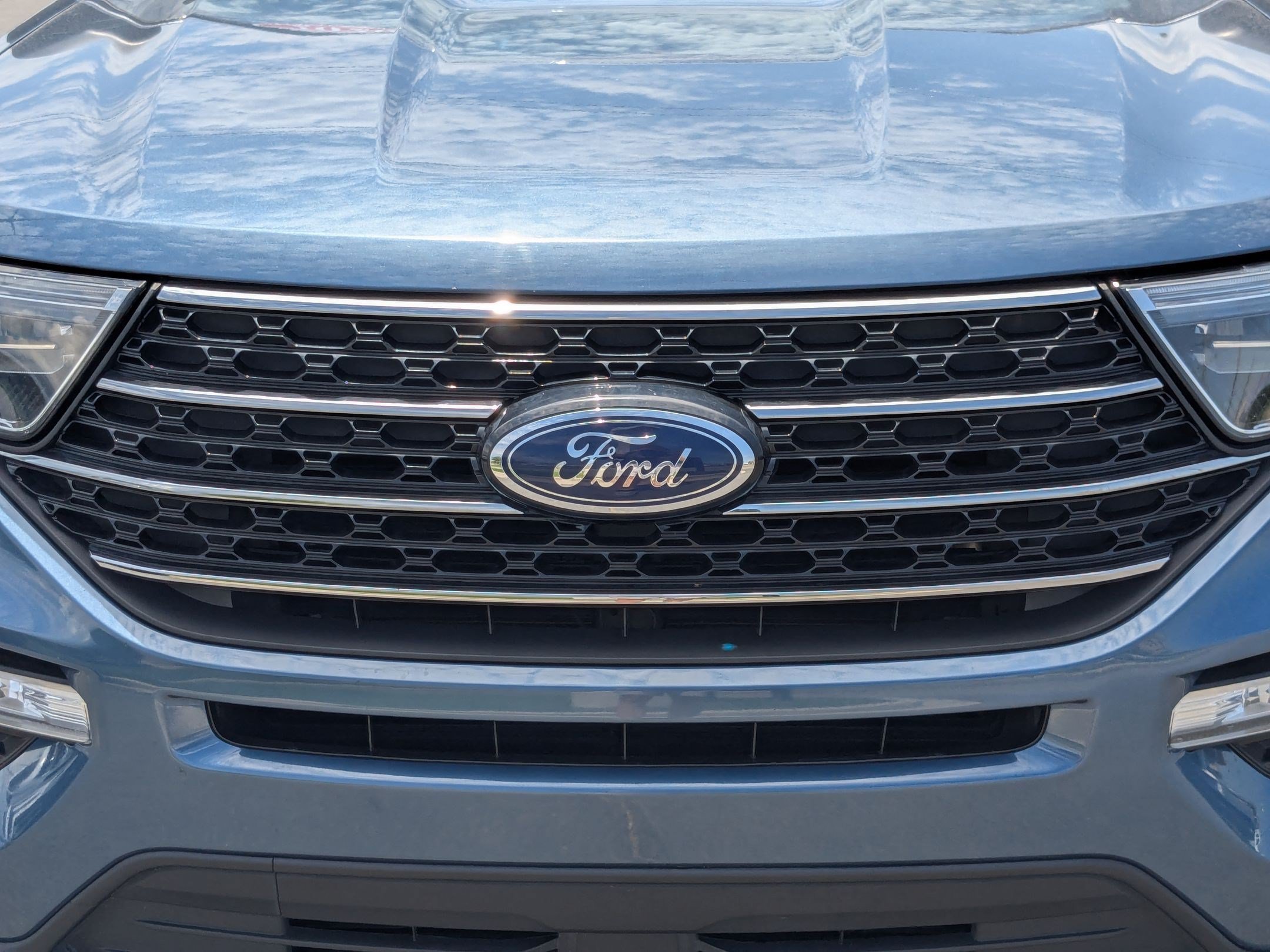 Used 2020 Blue Metallic Ford XLT image 10
