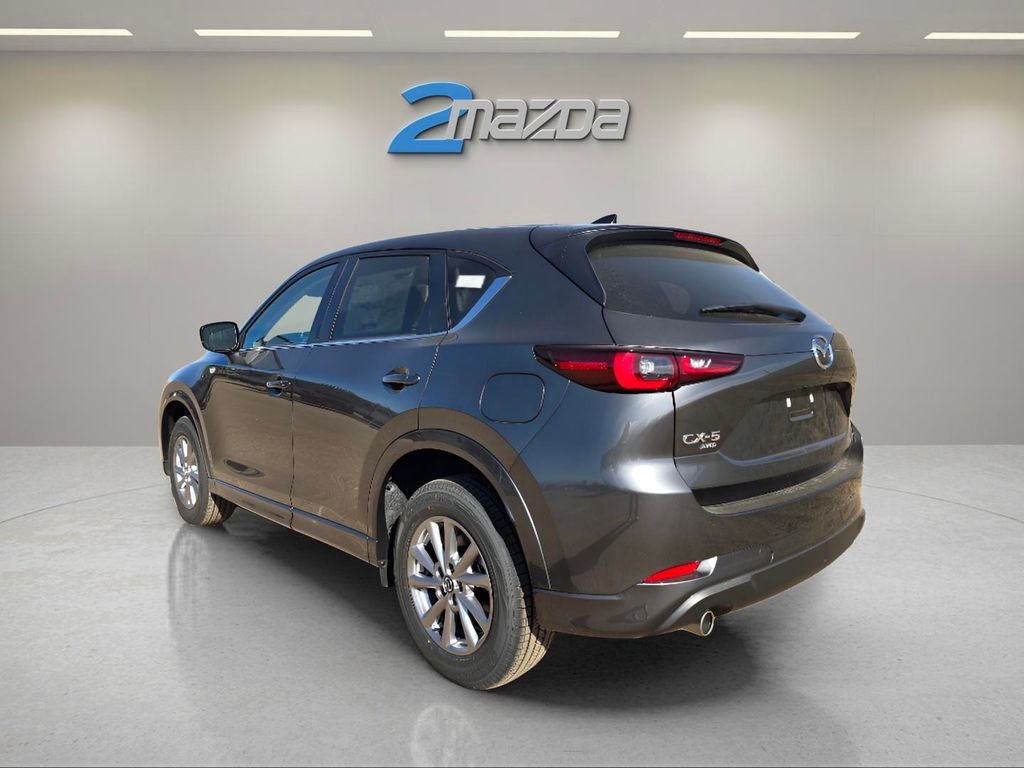 2025 Mazda CX-5 2.5 S Preferred photo 3