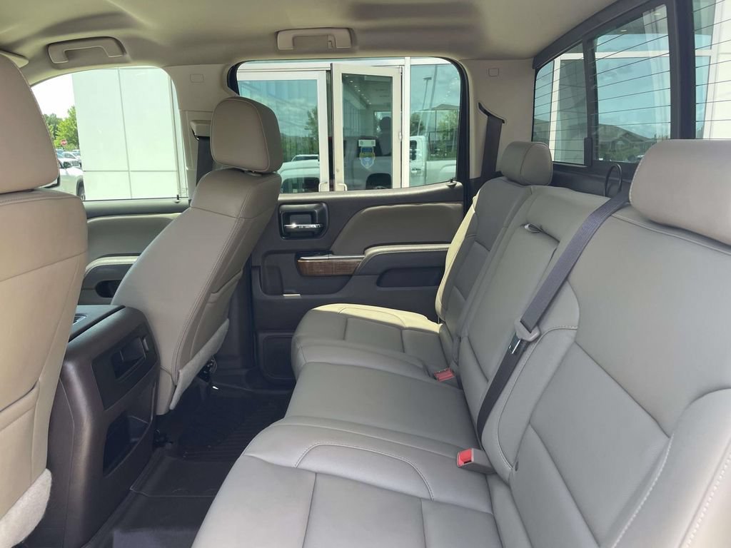 Used 2018 SUMMIT WHITE GMC SLT image 11