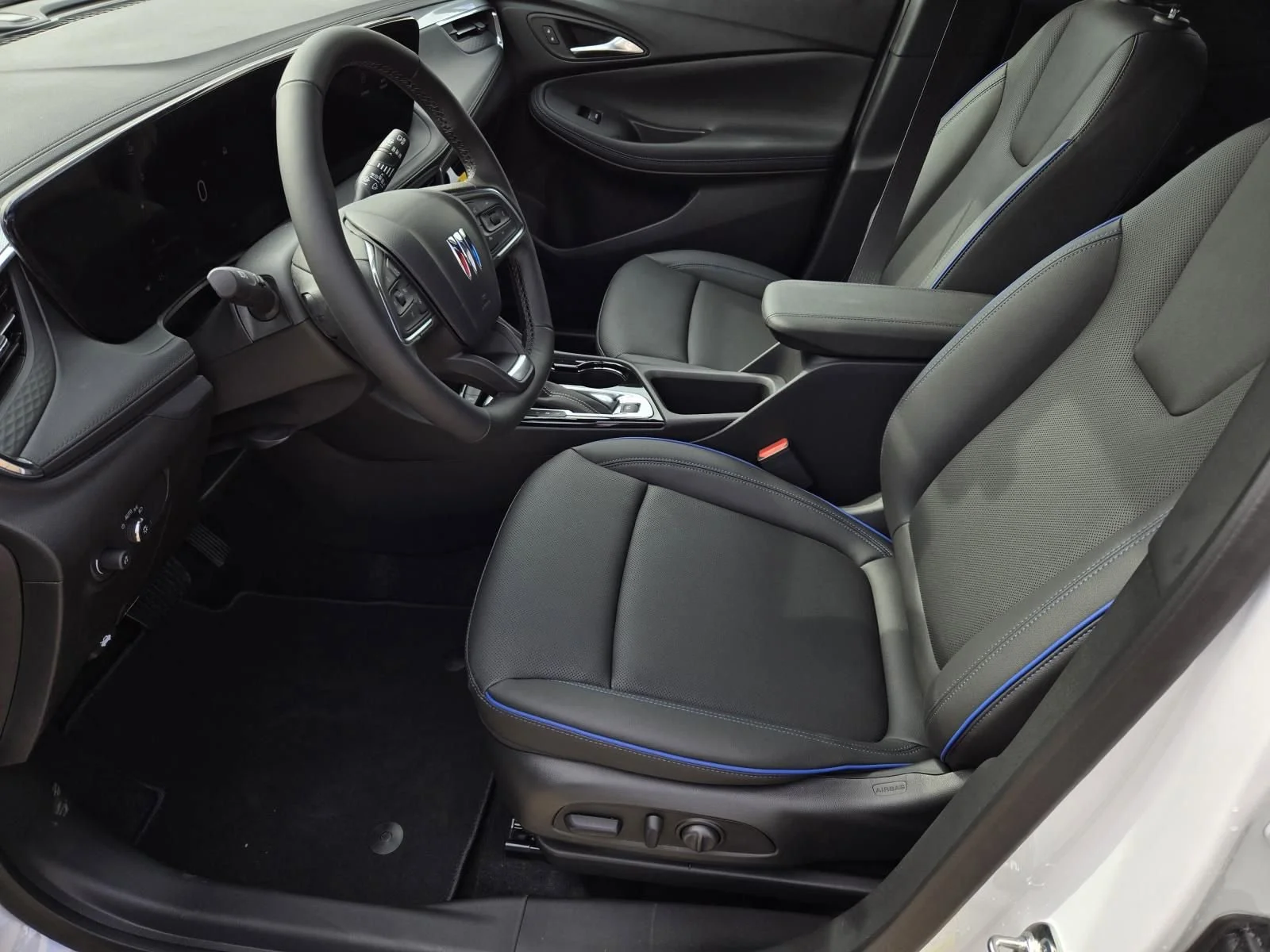 2026 Buick Encore GX Sport Touring - Photo 8