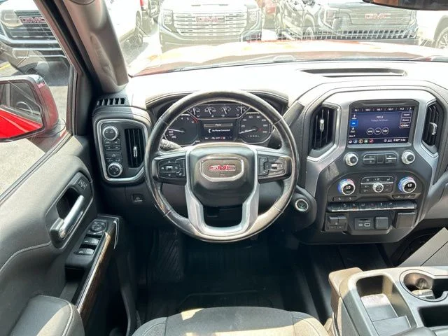 Used 2020 Cardinal Red GMC SLE image 23