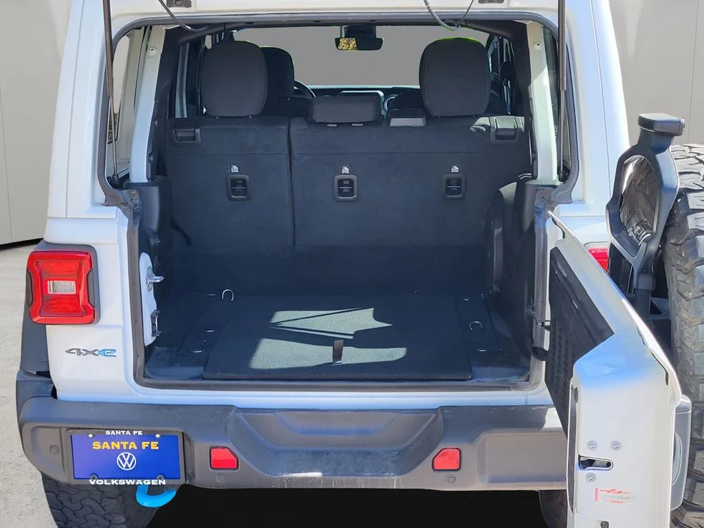 Used 2022 Bright White Clearcoat Jeep Unlimited Rubicon 4Xe image 7